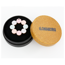 Load image into Gallery viewer, Karuselli- Monivärinen pastelli